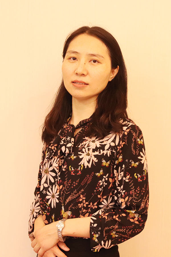 岐山王晓娜 研究生学历,毕业于华南师范大学